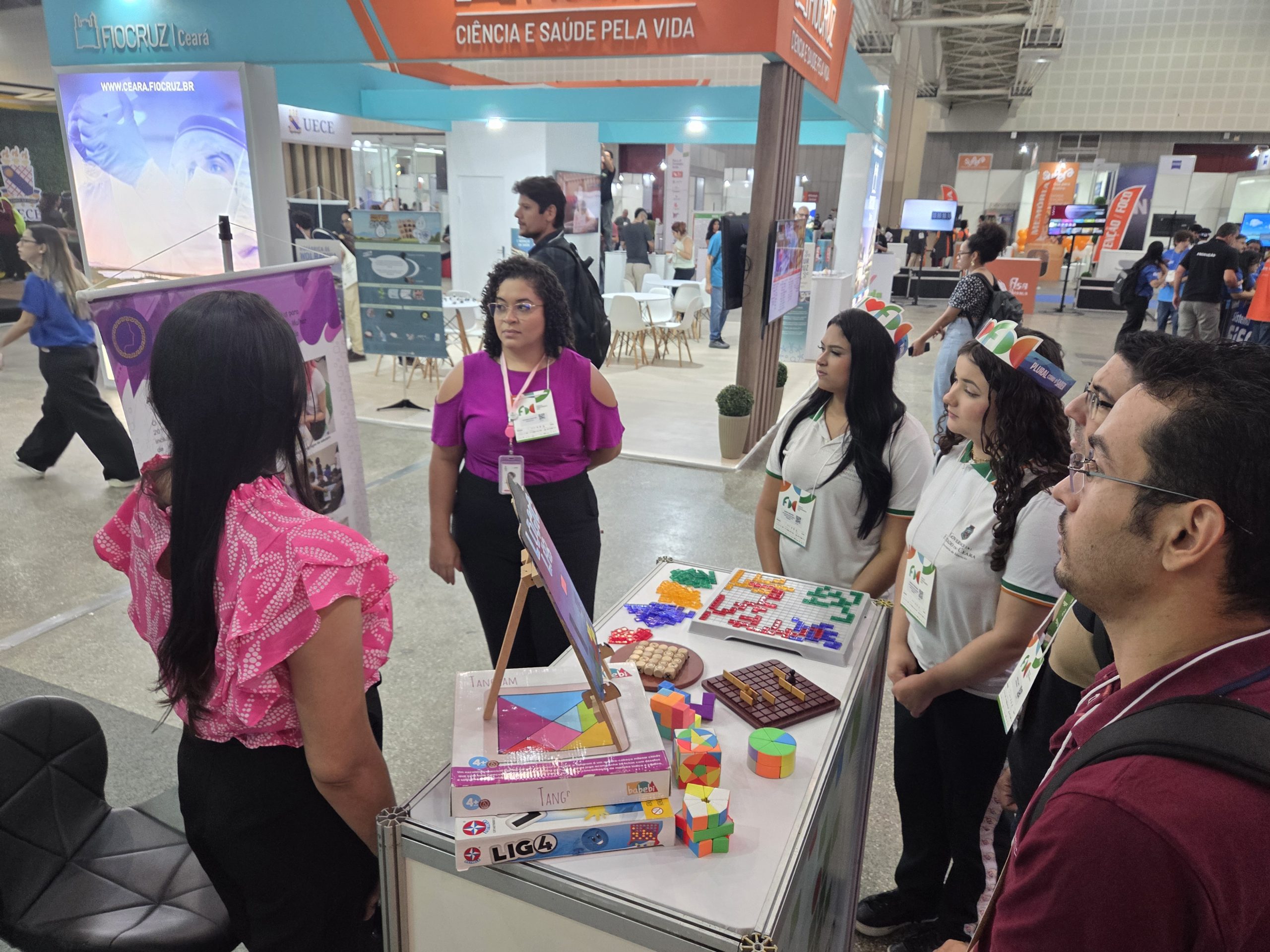 Divas na Feira do Conhecimento 2025