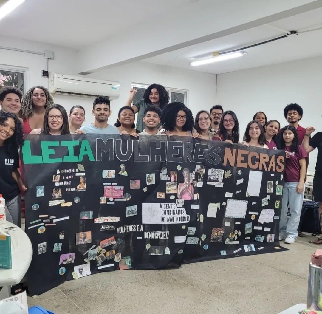 Oficina “Entre Fotos, Afetos e Memórias”