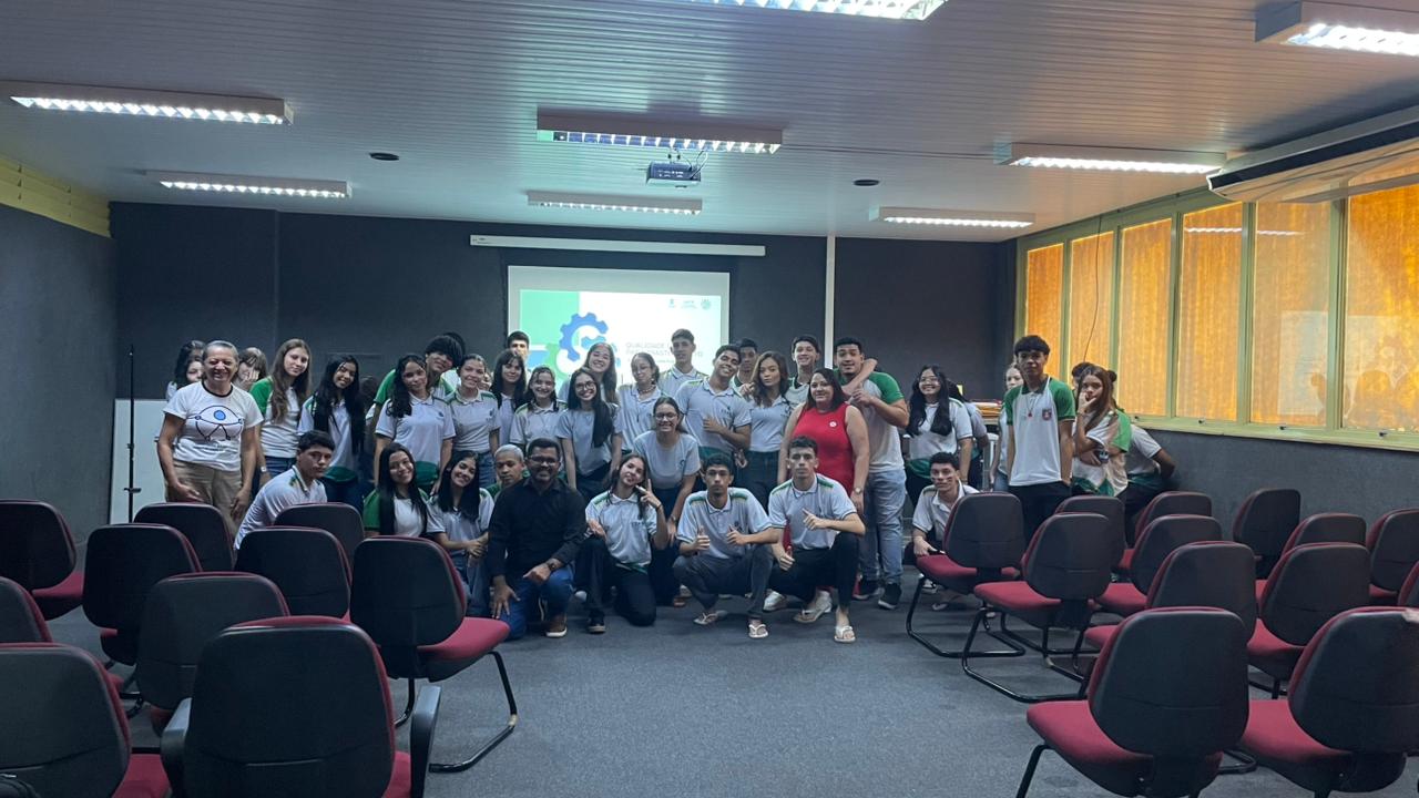 Workshop no IFCE sobre análise e tratamento de água