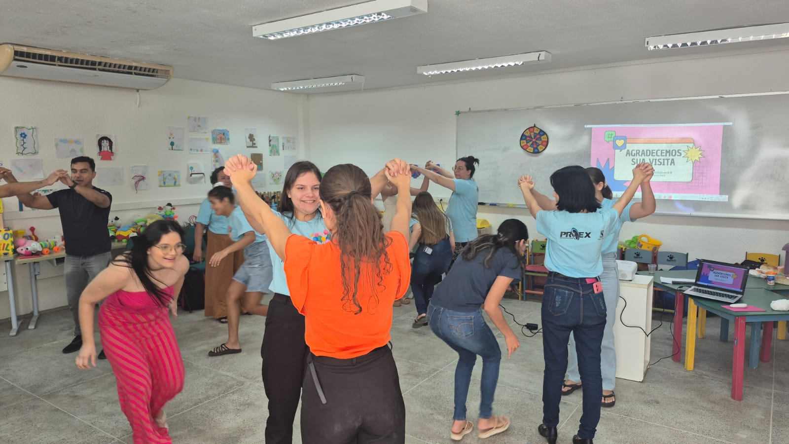 Formação e integração dos(as) bolsistas