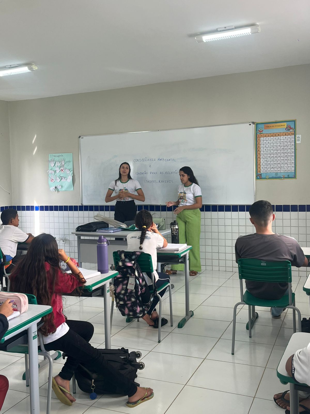 Tema: Teatro das Diferenças