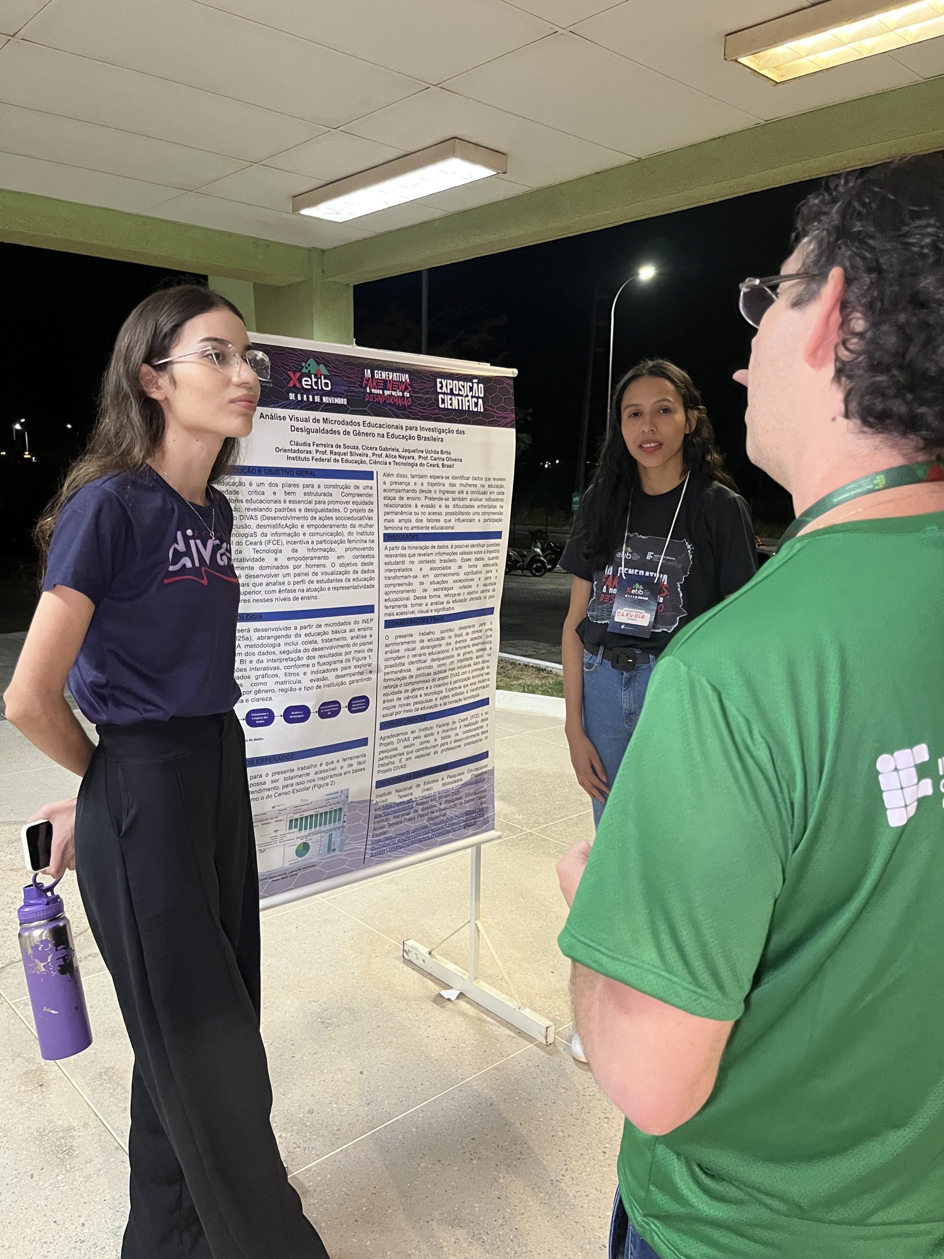 Exposição de Trabalhos Científicos no ETIB