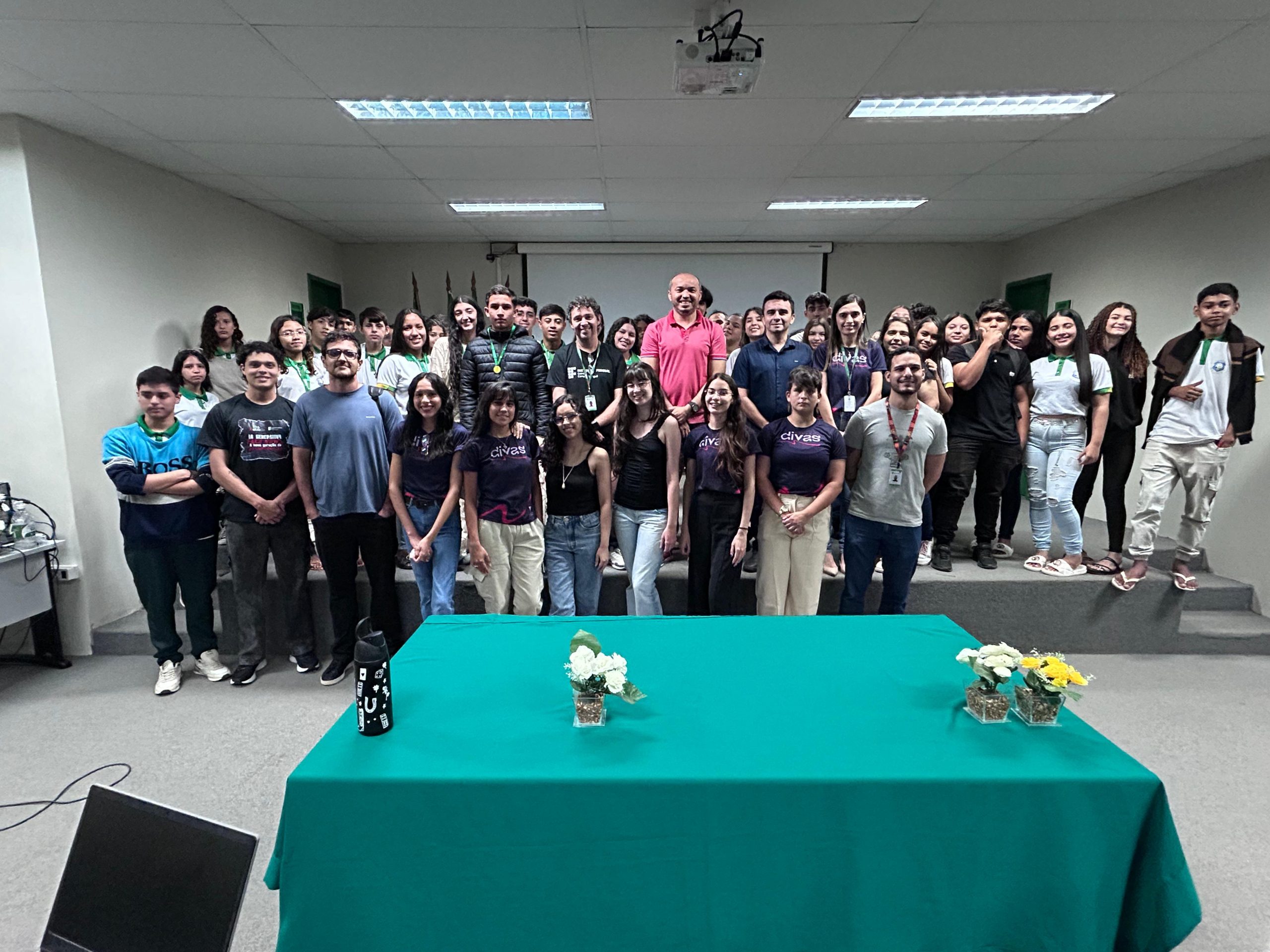 Hackathon com a Escola EEMTI José Ni Moreira
