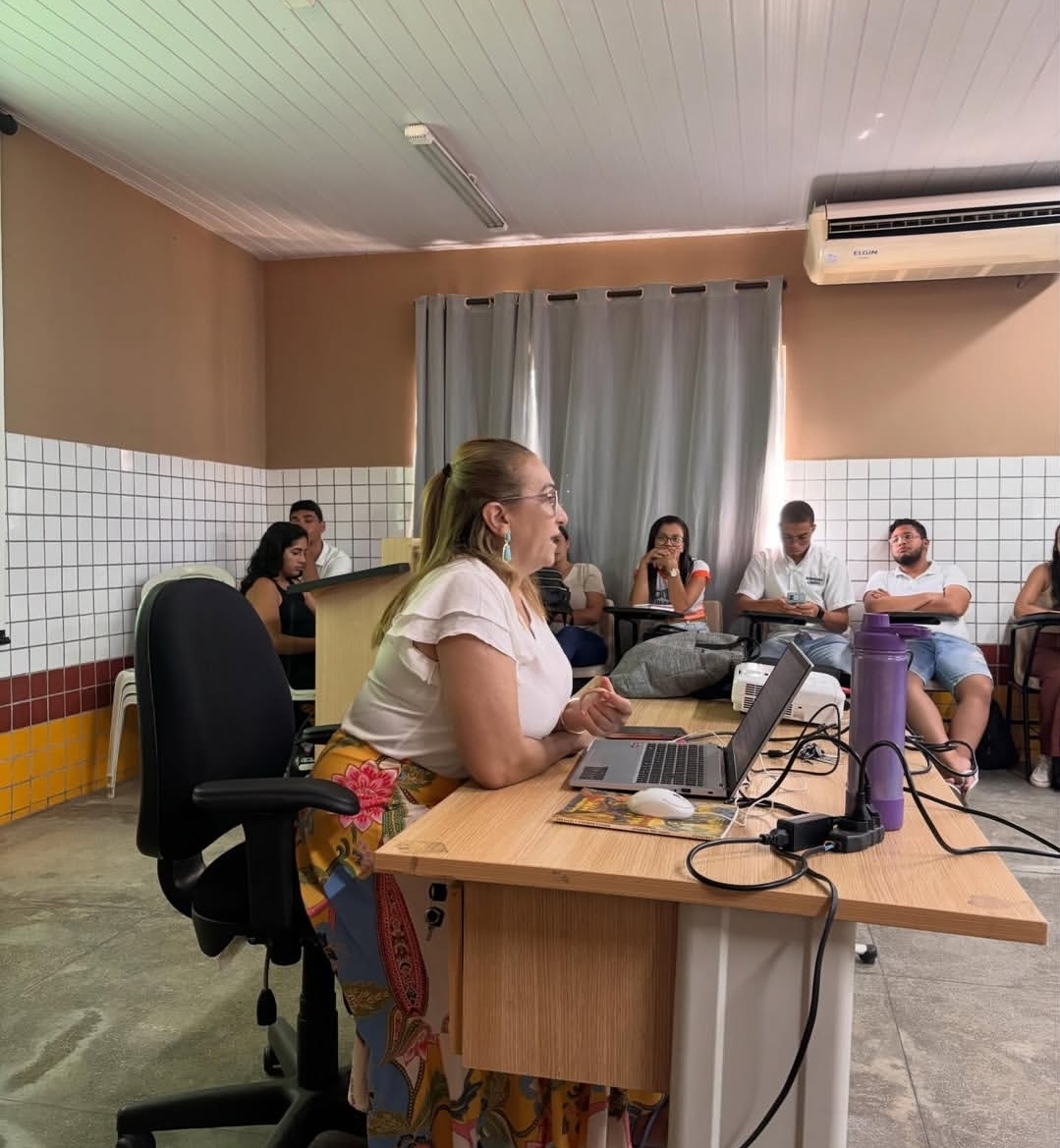  Formação com os Bolsistas do Enpibid e do Labkariri